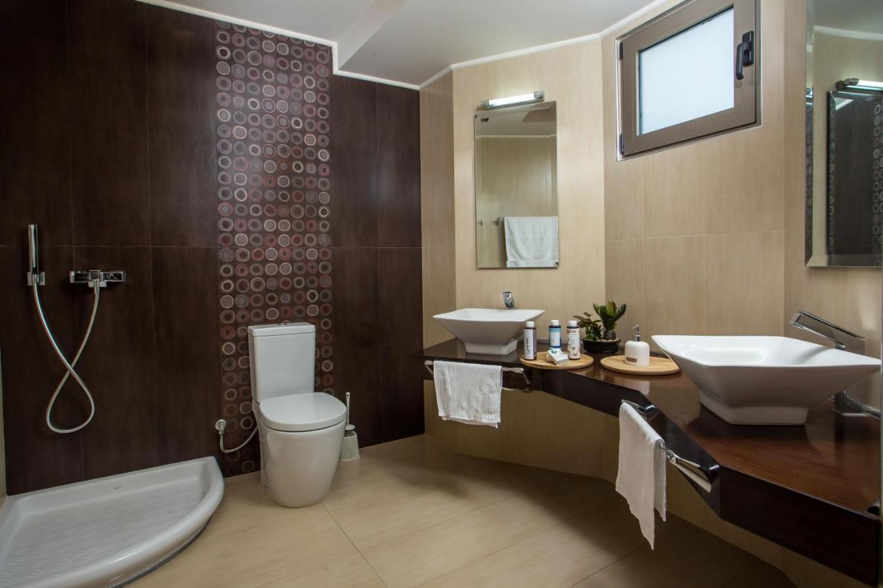 Des & Coo Luxury Villa With Private Pool 法里拉基 外观 照片
